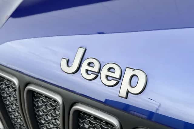 Jeep Renegade (2020) thumbnail 6