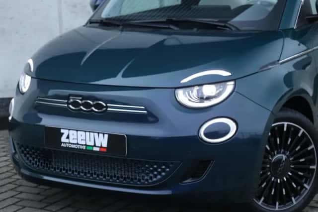 Fiat 500e (2024) thumbnail 4