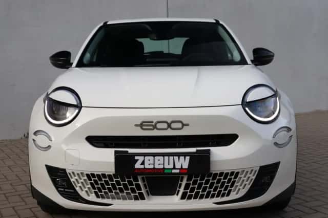 Fiat 600 (2025) thumbnail 6