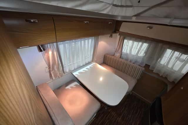 Eriba Touring (2012) thumbnail 3
