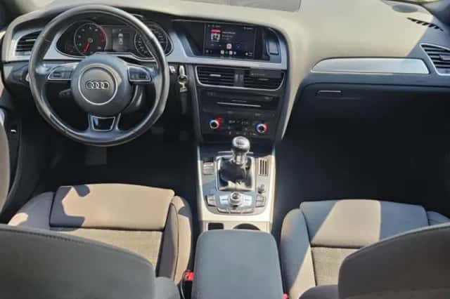 Audi A4 (2014) thumbnail 3