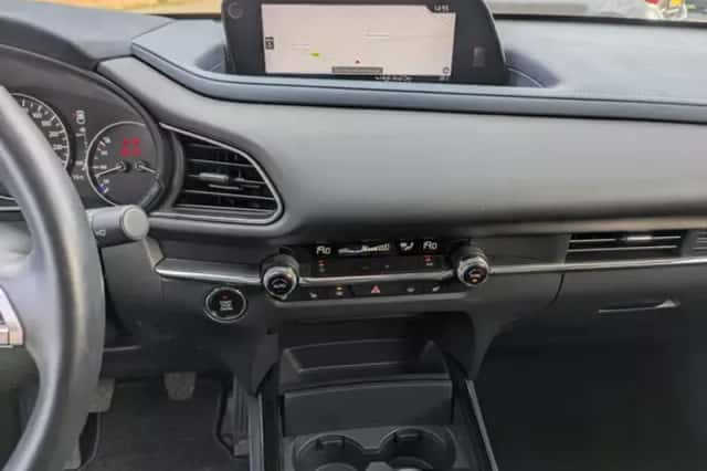 Mazda CX-30 (2020) thumbnail 5