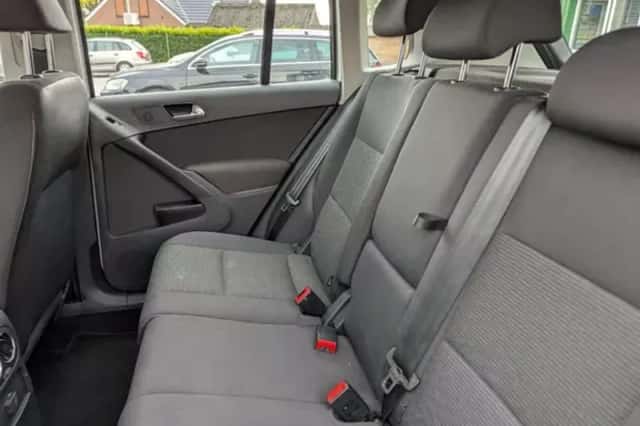 Volkswagen Tiguan (2016) thumbnail 3