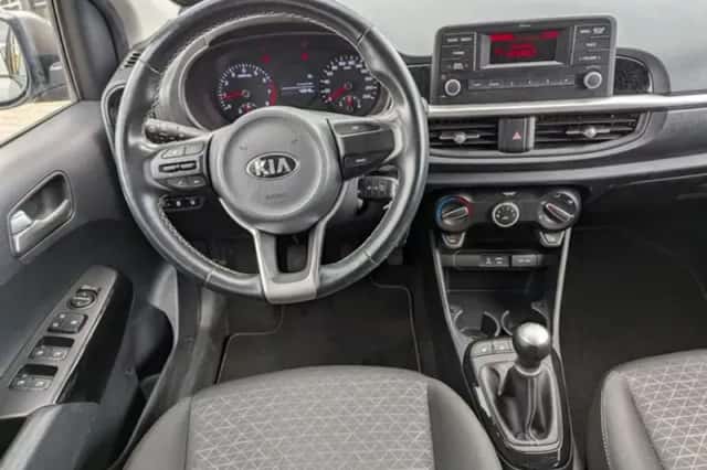 Kia Picanto (2020) thumbnail 3