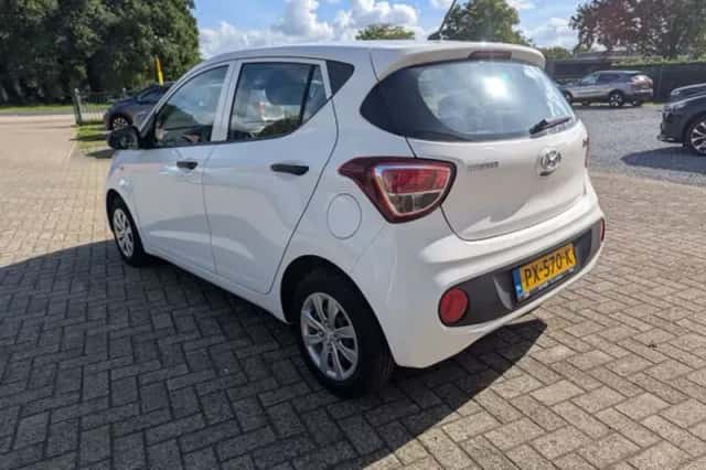 Hyundai i10 (2018) thumbnail 4
