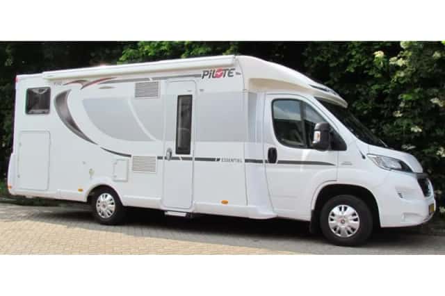 Pilote P 740 (2015) thumbnail 1