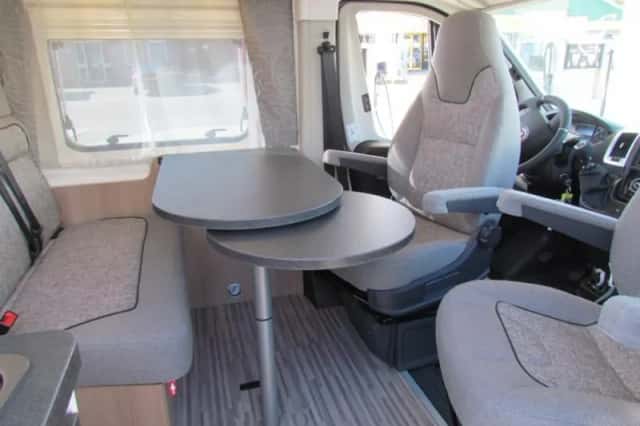 Malibu Van (2016) thumbnail 2