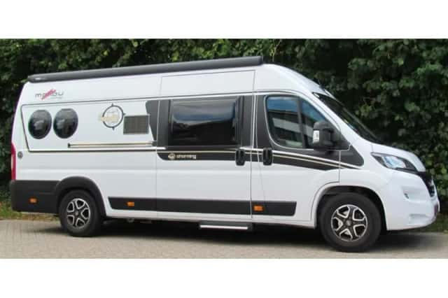 Malibu Van (2023) thumbnail 1
