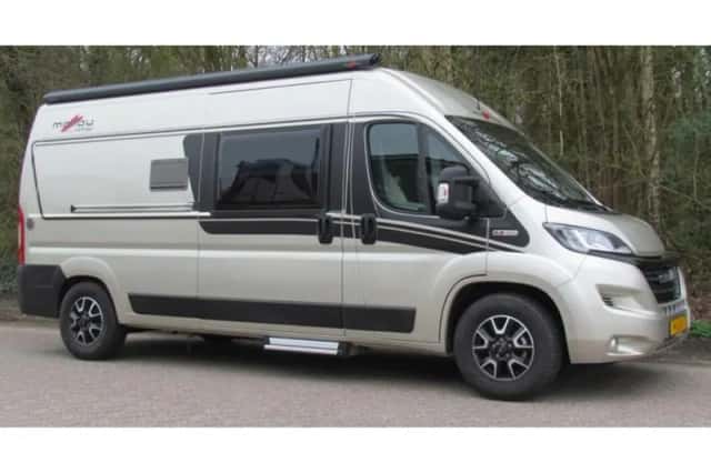 Malibu Van (2021) thumbnail 1
