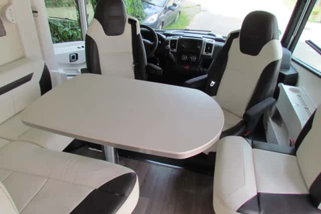 Chausson 7118 (2018) thumbnail 2