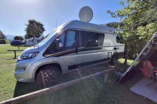 Malibu Van (2021) thumbnail 2
