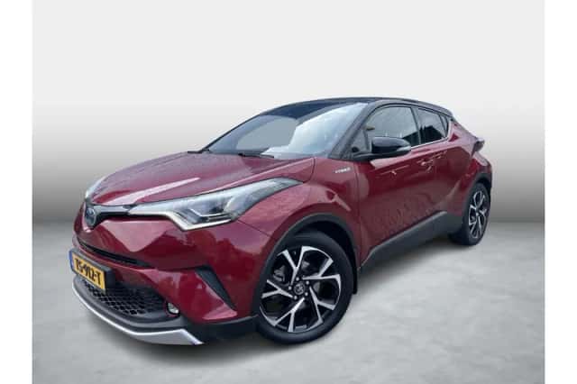 Toyota C-HR (2018) thumbnail 1