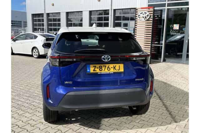 Toyota Yaris Cross (2021) thumbnail 4