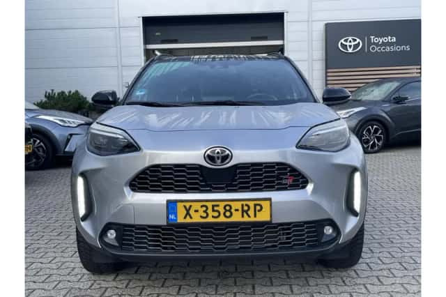 Toyota Yaris Cross (2023) thumbnail 3