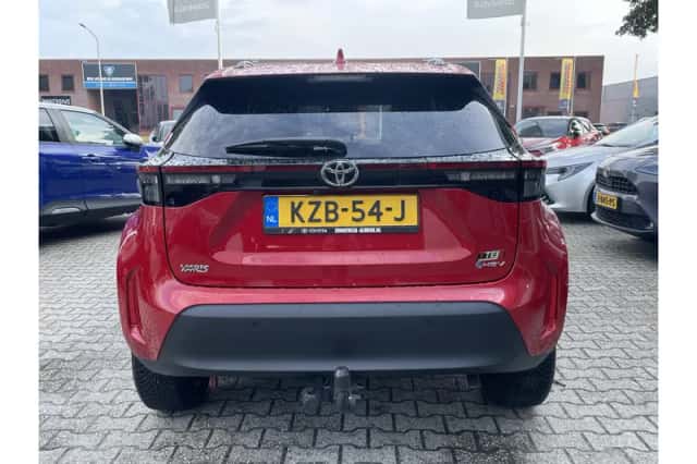 Toyota Yaris Cross (2024) thumbnail 5