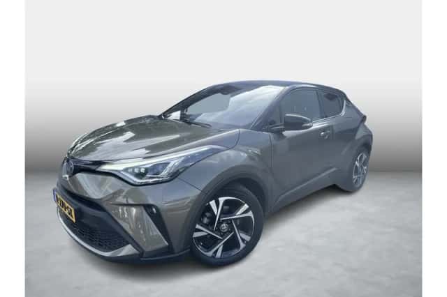 Toyota C-HR (2022) thumbnail 1