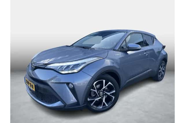 Toyota C-HR (2022) thumbnail 1
