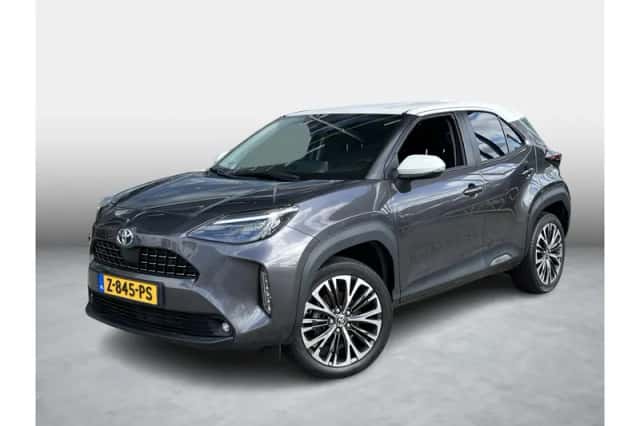 Toyota Yaris Cross (2022) thumbnail 1