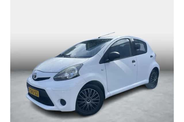 Toyota Aygo (2013) thumbnail 1