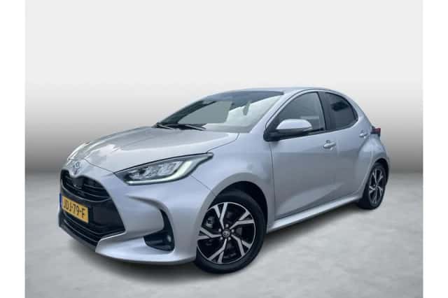 Toyota Yaris (2025) thumbnail 1