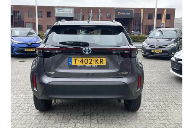 Toyota Yaris Cross (2023) thumbnail 5