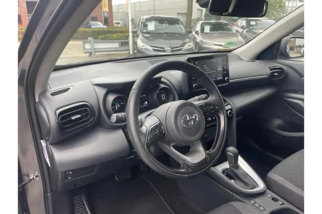 Toyota Yaris Cross (2023) thumbnail 6