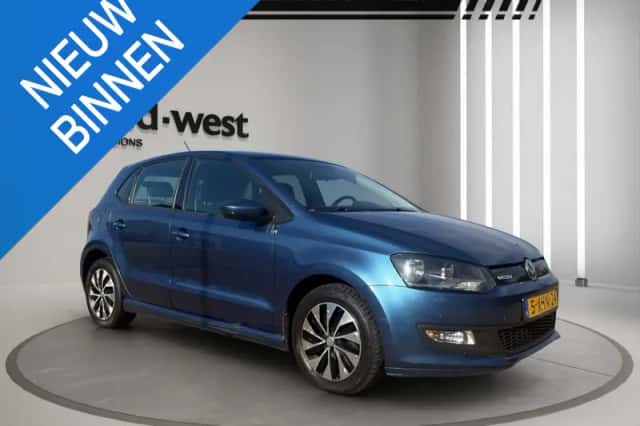 Volkswagen Polo (2014) thumbnail 1