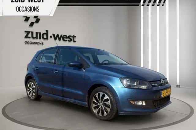 Volkswagen Polo (2014) thumbnail 1