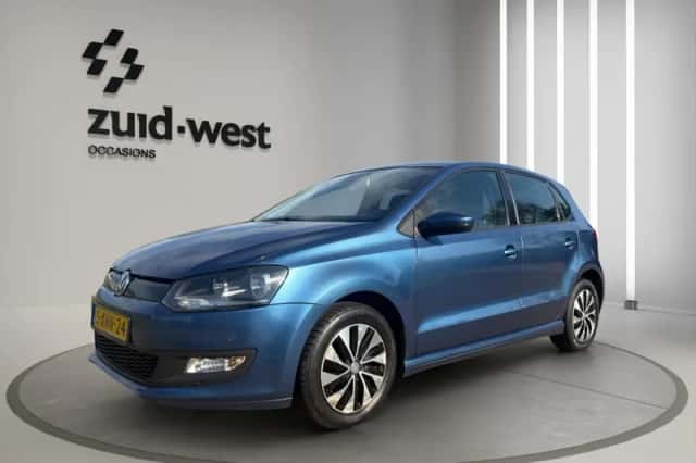 Volkswagen Polo (2014) thumbnail 3