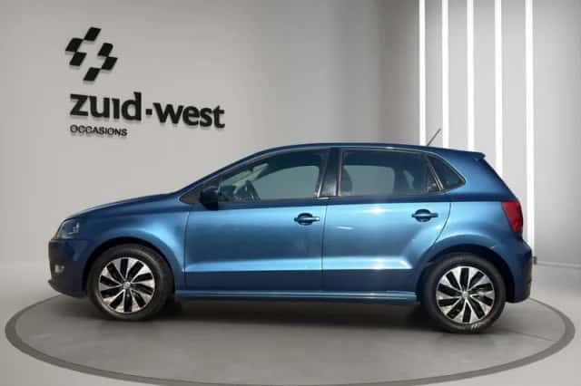 Volkswagen Polo (2014) thumbnail 4