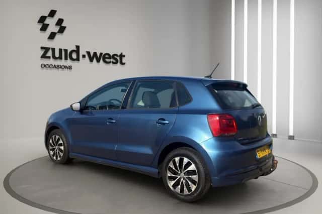 Volkswagen Polo (2014) thumbnail 5
