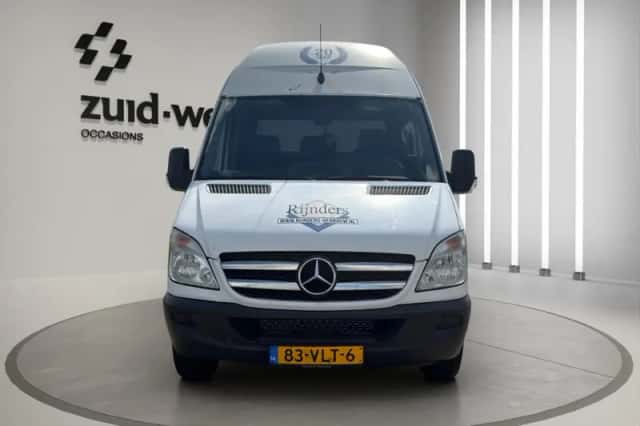 Mercedes-Benz Sprinter (2008) thumbnail 2