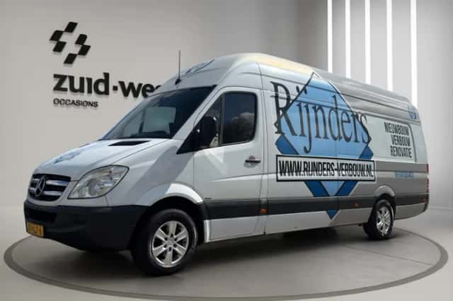 Mercedes-Benz Sprinter (2008) thumbnail 3