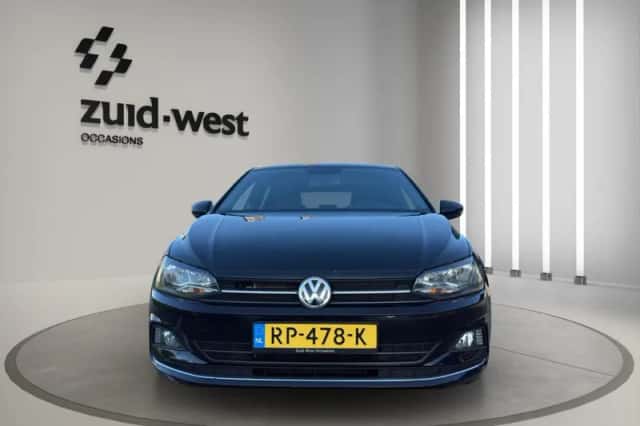 Volkswagen Polo (2018) thumbnail 2
