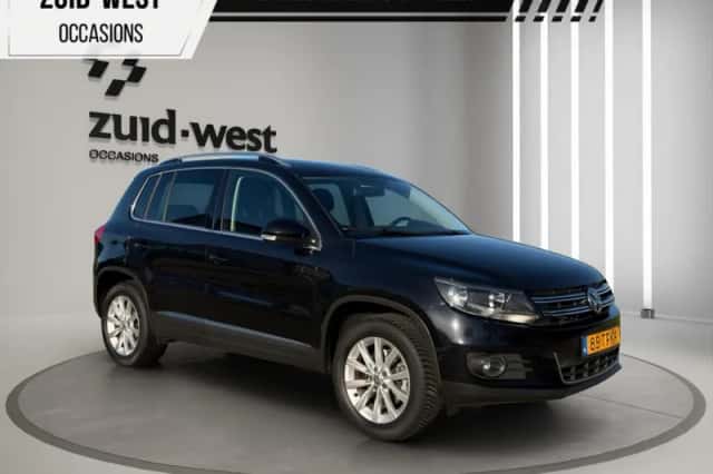 Volkswagen Tiguan (2012) thumbnail 1