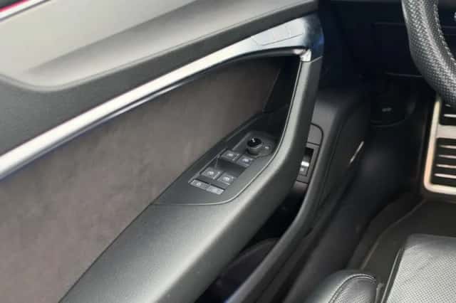 Audi A6 (2019) thumbnail 4