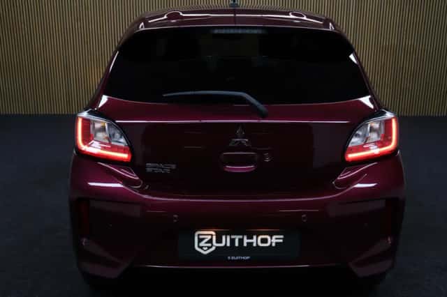 Mitsubishi Space Star (2021) thumbnail 5