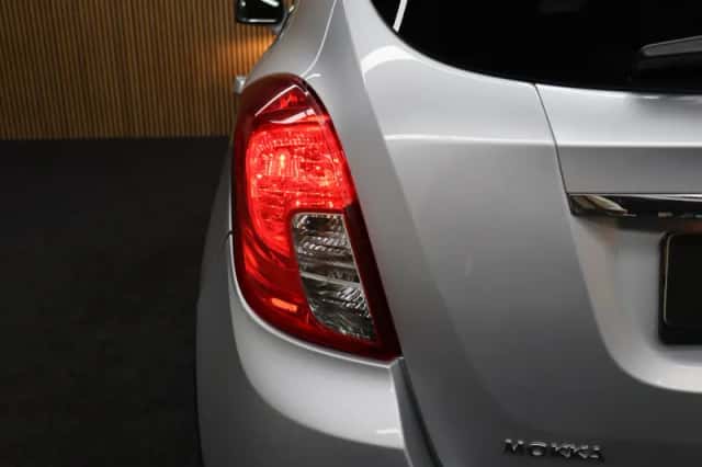 Opel Mokka (2016) thumbnail 6