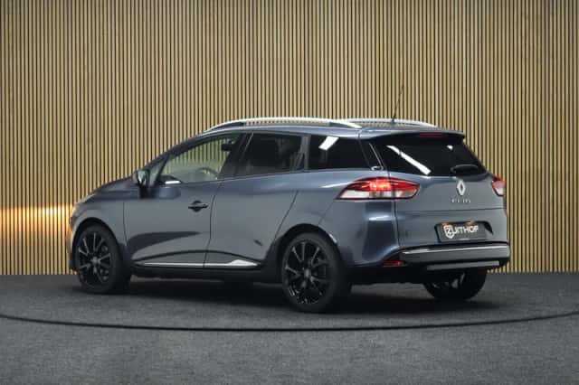 Renault Clio (2018) thumbnail 3