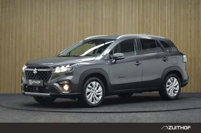 Suzuki S-Cross (2022) thumbnail 1