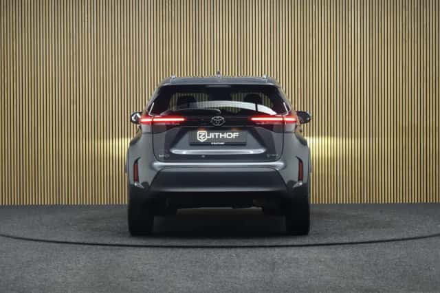 Toyota Yaris Cross (2025) thumbnail 4