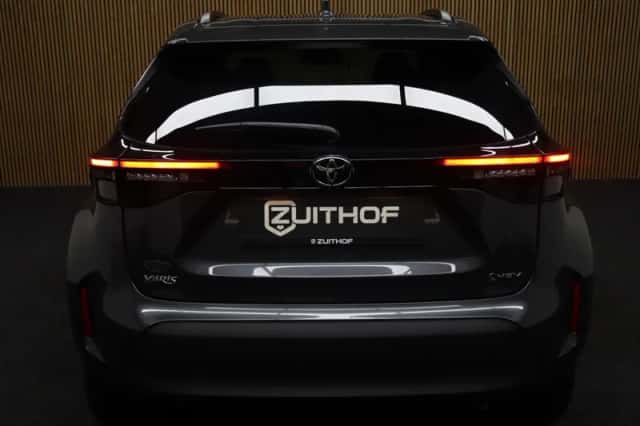 Toyota Yaris Cross (2025) thumbnail 5