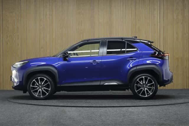 Toyota Yaris Cross (2023) thumbnail 2
