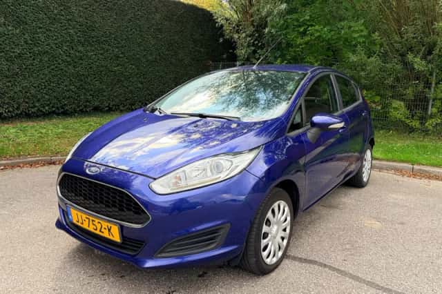 Ford Fiesta (2016) thumbnail 1