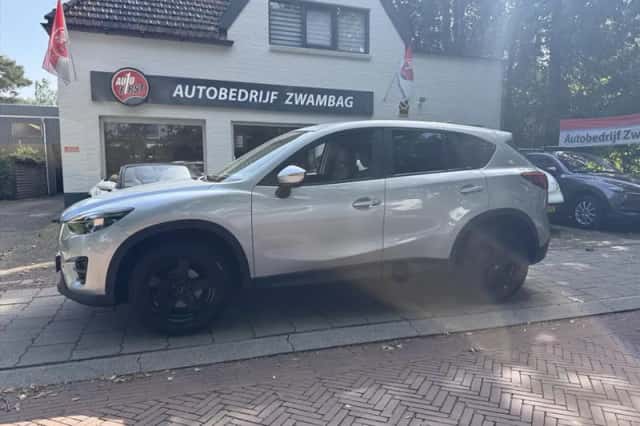 Mazda CX-5 (2016) thumbnail 1