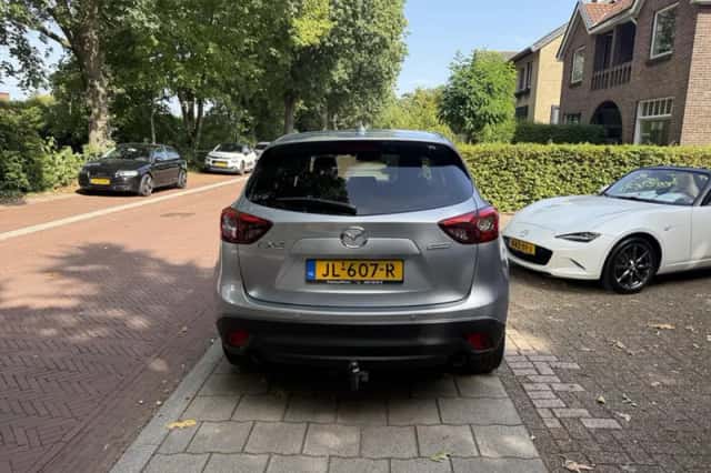 Mazda CX-5 (2016) thumbnail 6