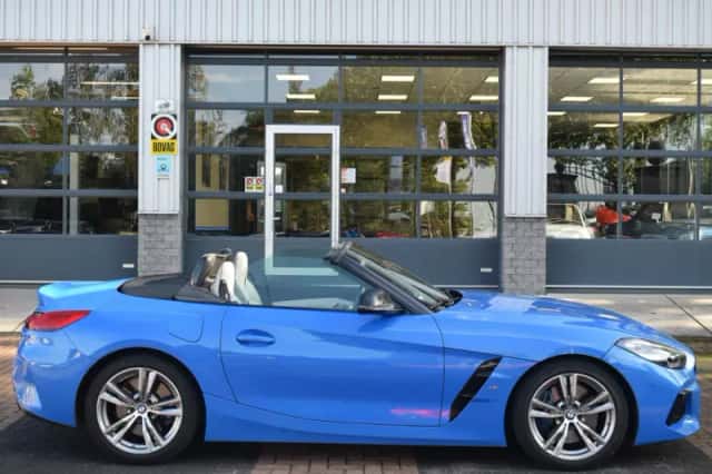 BMW Z4 (2021) thumbnail 3
