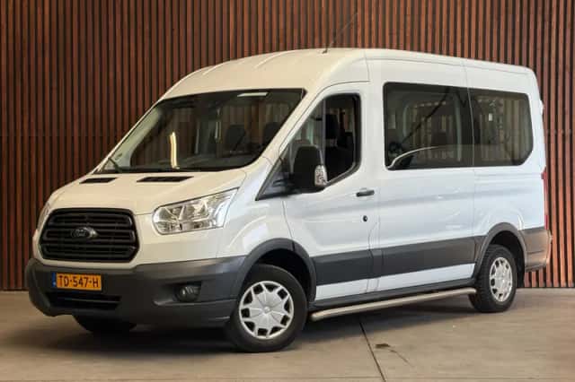 Ford Transit (2018) thumbnail 1