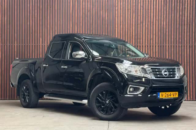 Nissan Navara (2019) thumbnail 3