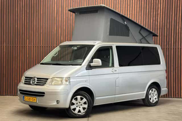 Volkswagen Transporter (2009) thumbnail 1